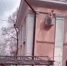 В Приморье 73-летняя бабушка неизвестно как оказалась на кондиционере в шести метрах над землей - News.Astv.Ru