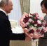Путин повел себя по-джентельменски на встрече с вдовой экс-премьера Абэ: что сделал российский президент - Комсомольская Правда