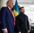 Черный пиджак вместо хаки: дизайнер костюма Зеленского рассказала о причинах смены образа - Комсомольская Правда